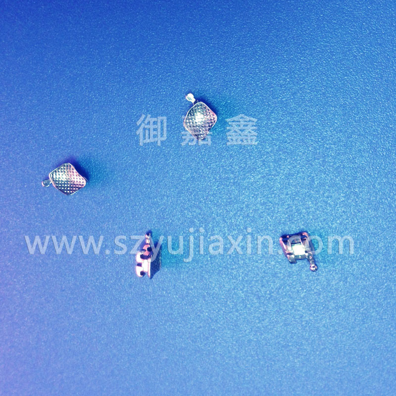 醫療機器アクセサリー,歯科用トレー,歯科アクセサリー,醫療アクセサリー,醫療用射出成形部品,醫療構造部品,金屬粉末射出成形加工,チタン合金粉末射出成形,MIM粉末射出